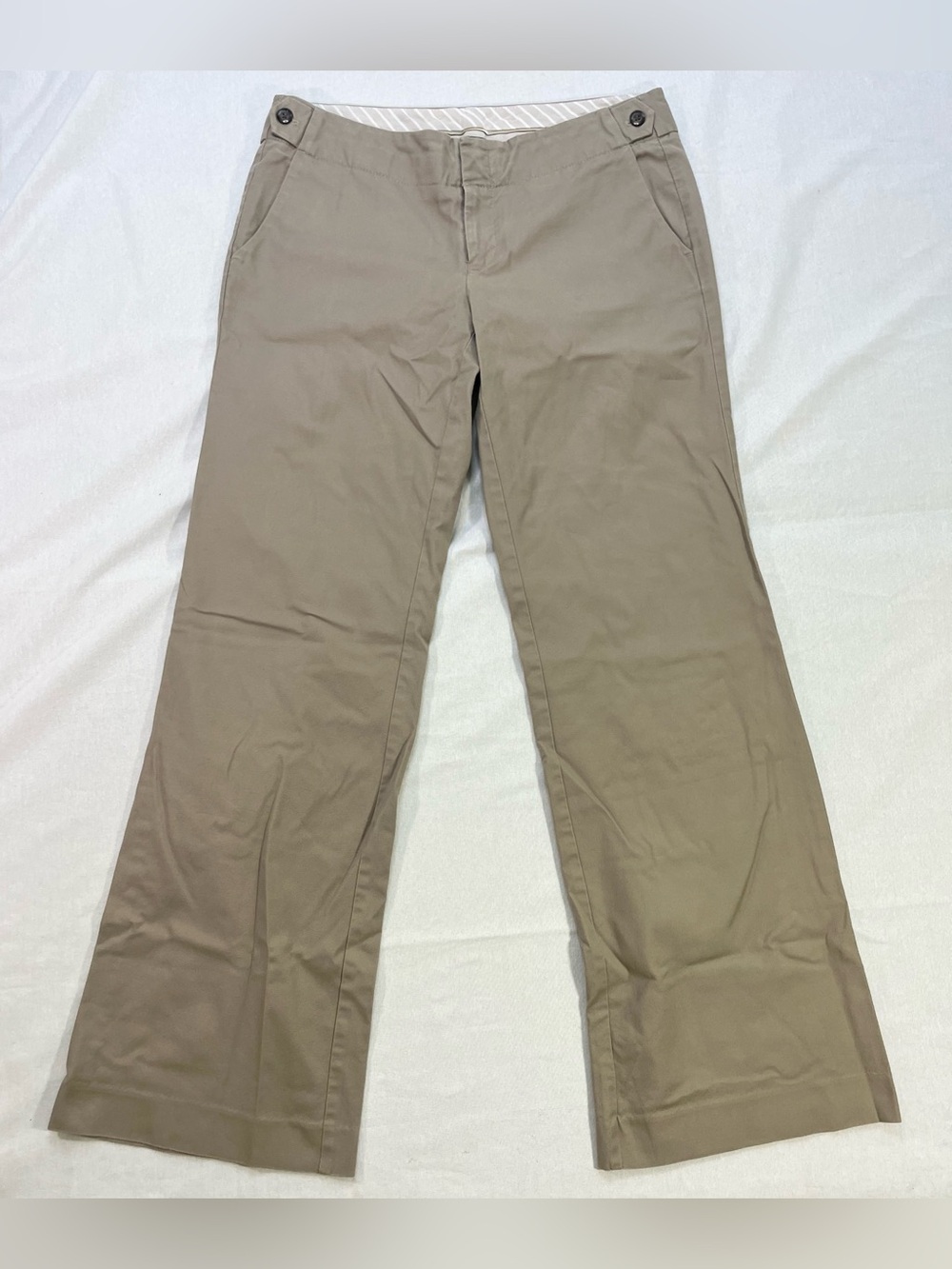 GAP Women’s Hip Slung Fit Flare Khaki Dress Pants Size 8